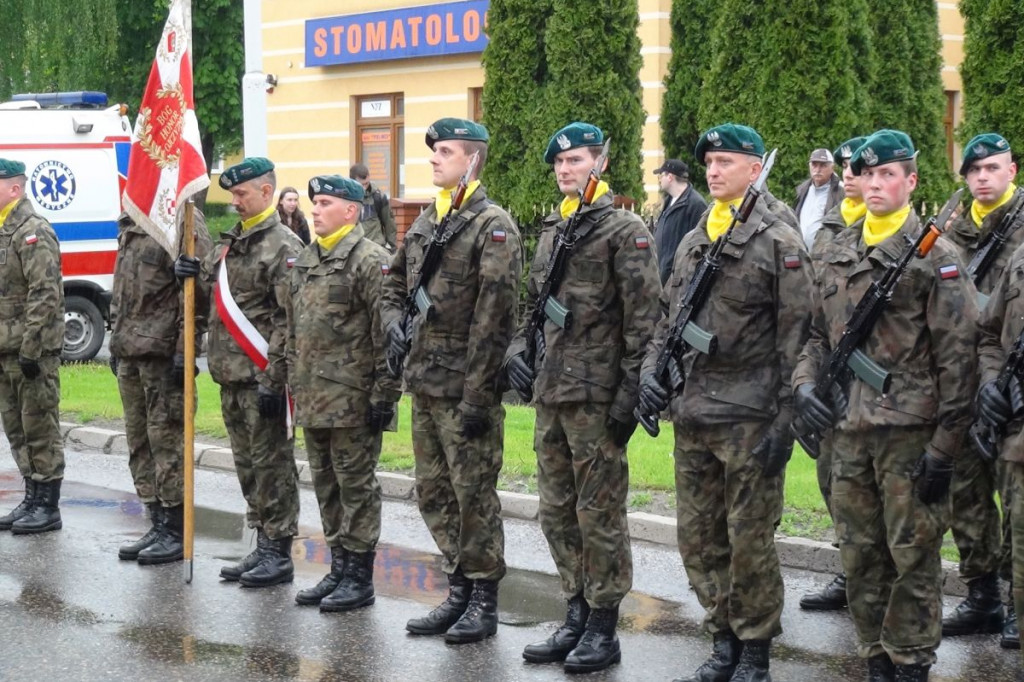 Więzienie przy Okrzei rozbite