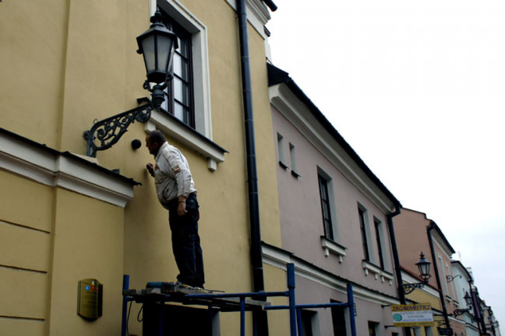 Montaż kuli armatniej - zdjęcia