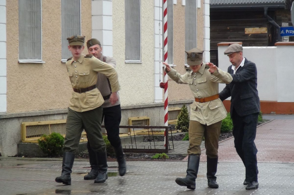 Więzienie przy Okrzei rozbite