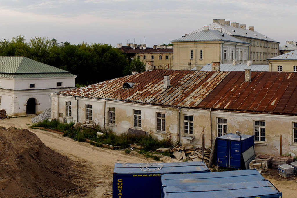 Korona kurtyny