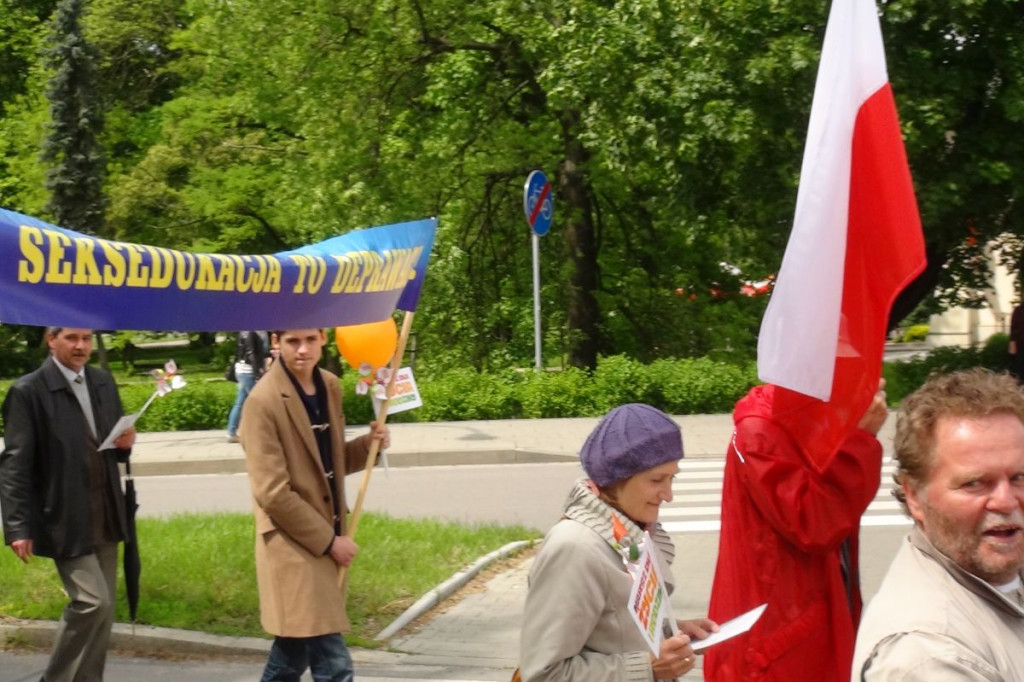 Poznaj dziewczynę - załóż rodzinę!