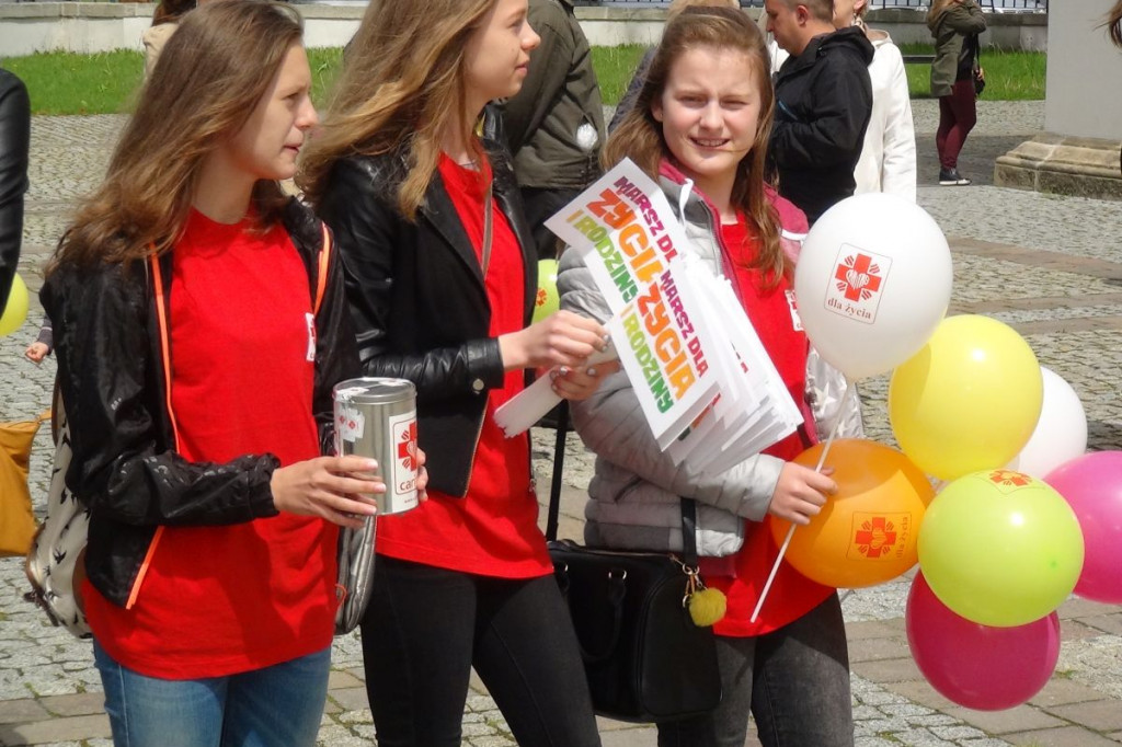 Poznaj dziewczynę - załóż rodzinę!