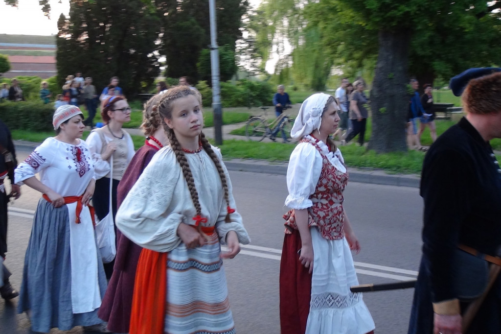 Rozpoczęli z hukiem