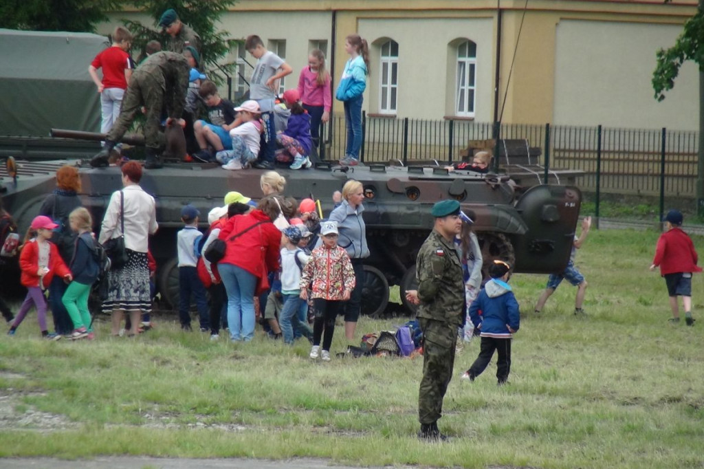 Przyjemne z pożytecznym - Ichoriada i Dzień Otwarty w koszarach