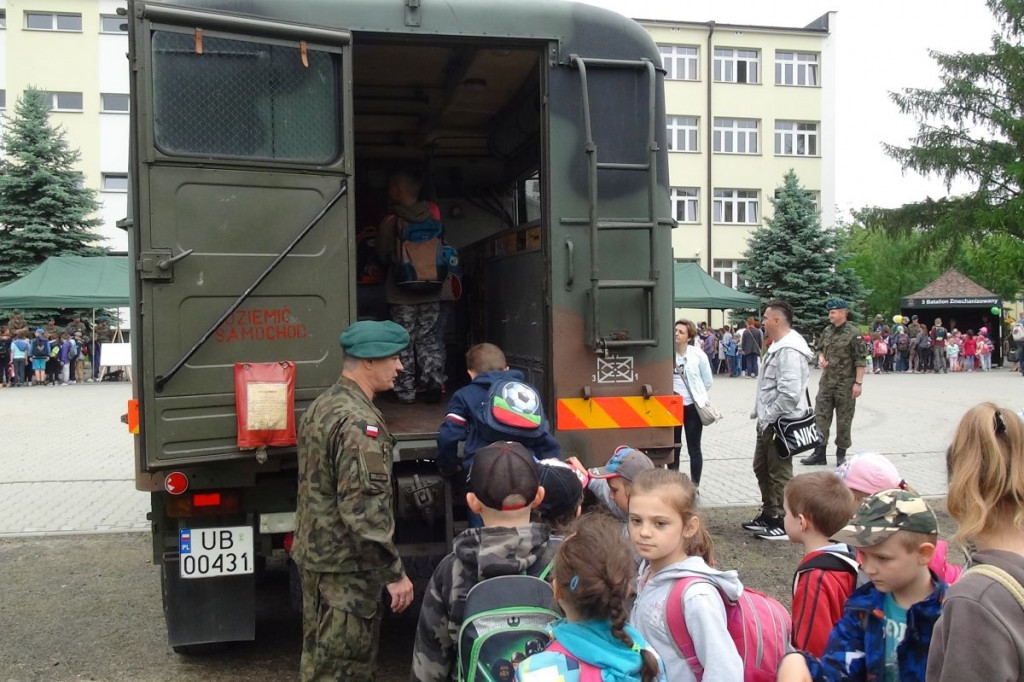 Przyjemne z pożytecznym - Ichoriada i Dzień Otwarty w koszarach