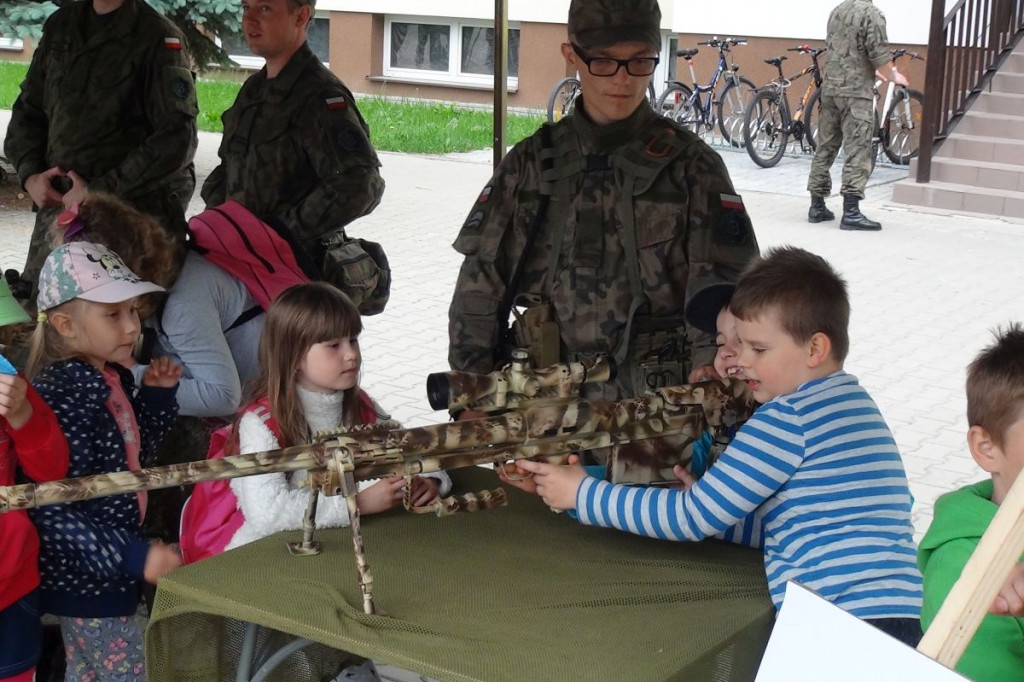 Przyjemne z pożytecznym - Ichoriada i Dzień Otwarty w koszarach