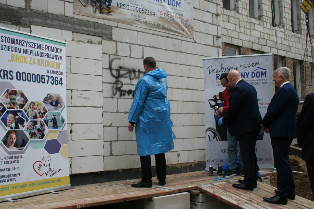 Zamość: Mural dla niepełnosprawnych