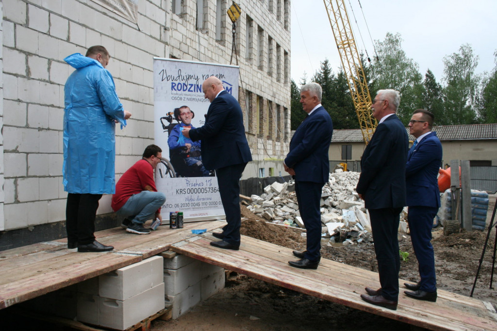 Zamość: Mural dla niepełnosprawnych