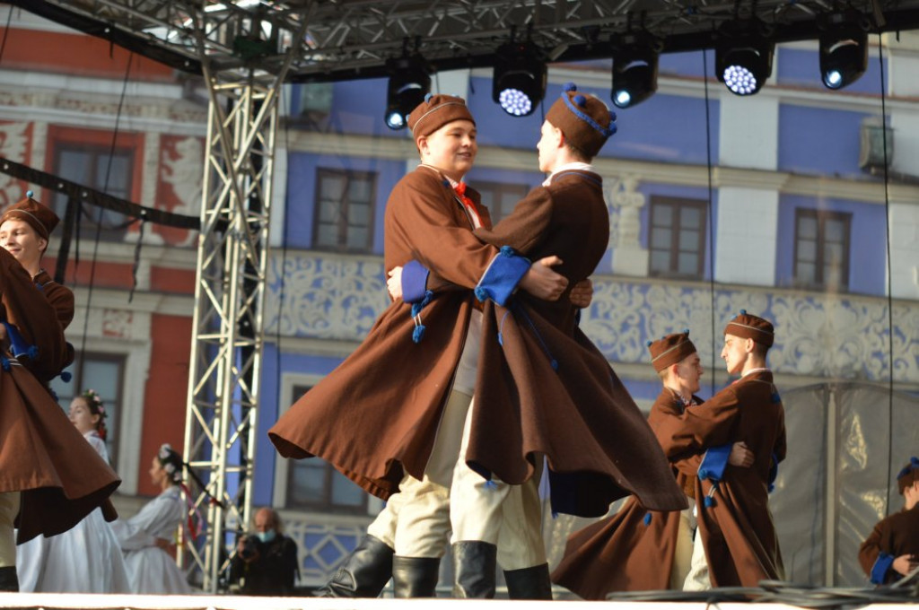 Folkowe Podsumowanie Wakacji