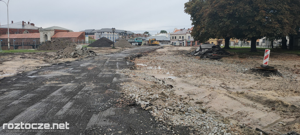 Remont Placu M. Stefanidesa i Placu Wolności w Zamościu