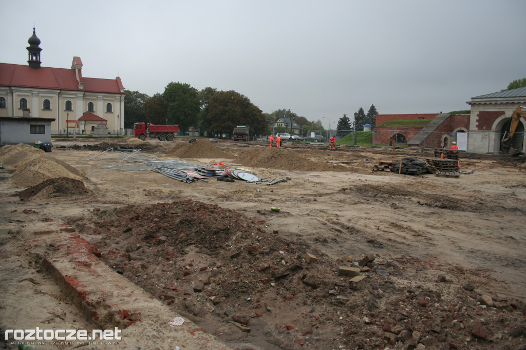 Remont Placu M. Stefanidesa i Placu Wolności w Zamościu