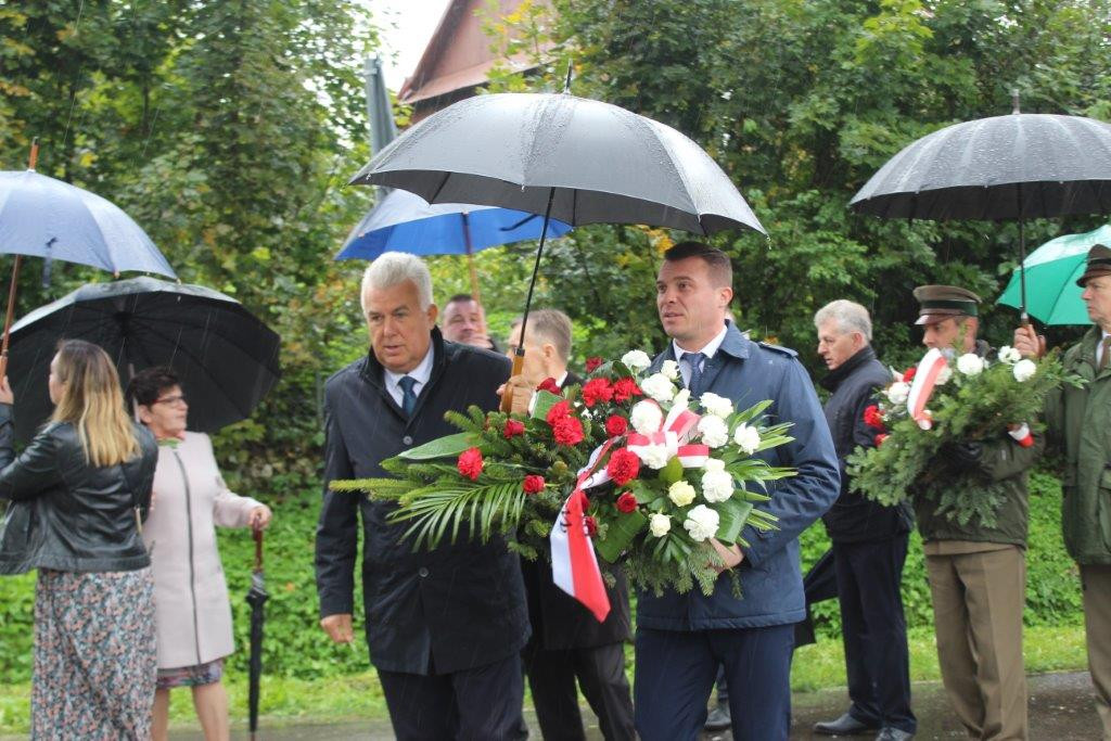 Uroczystości upamiętniające poległych...