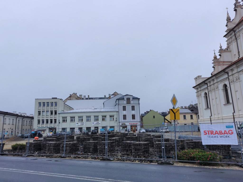 Remont Placu M. Stefanidesa i Placu Wolności w Zamościu