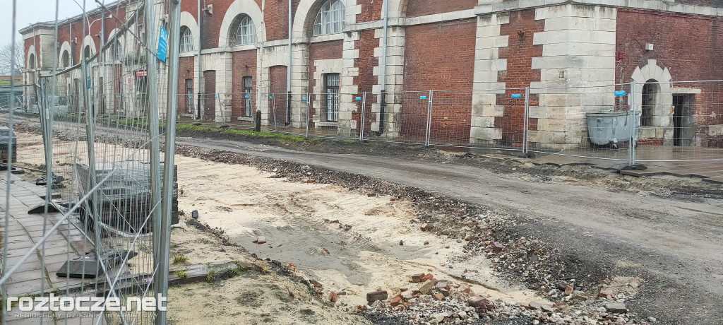 Remont Placu M. Stefanidesa i Placu Wolności w Zamościu