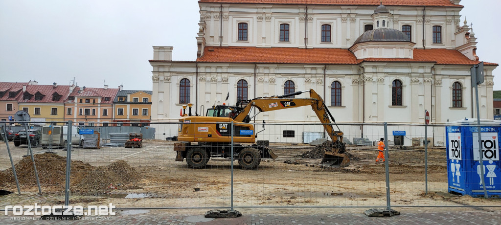 Remont Placu M. Stefanidesa i Placu Wolności w Zamościu