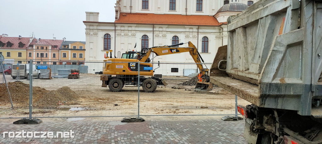 Remont Placu M. Stefanidesa i Placu Wolności w Zamościu