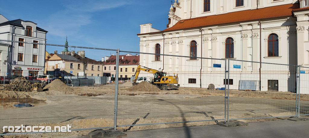 Remont Placu M. Stefanidesa i Placu Wolności w Zamościu