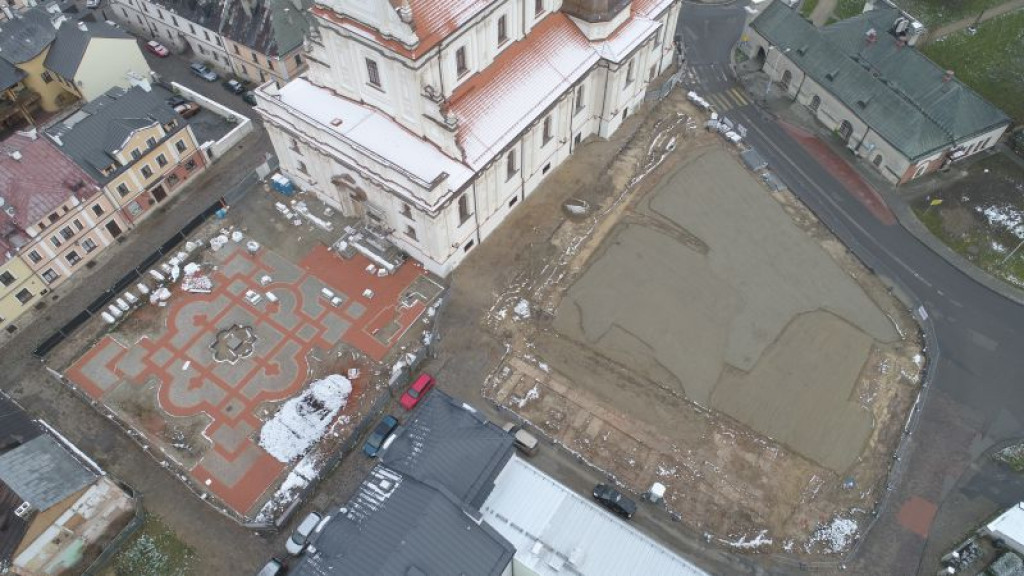 Remont Placu M. Stefanidesa i Placu Wolności w Zamościu