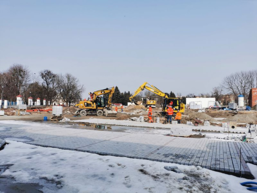 Remont Placu M. Stefanidesa i Placu Wolności w Zamościu