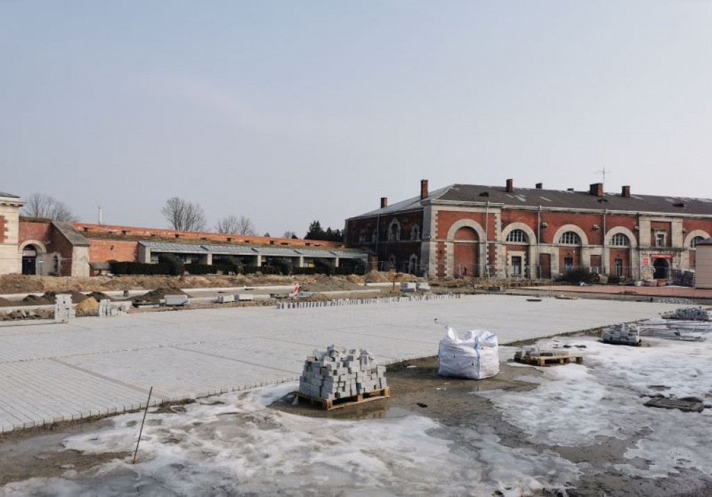 Remont Placu M. Stefanidesa i Placu Wolności w Zamościu