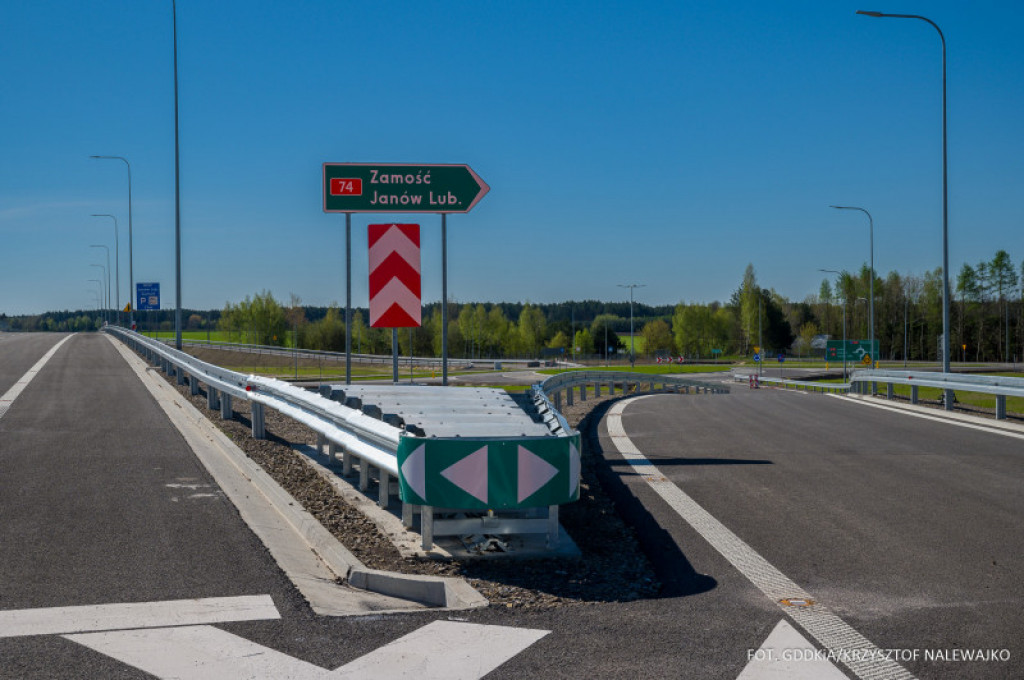 Postępy prac na budowie S19 między Kraśnikiem a węzłem Lasy Janowskie