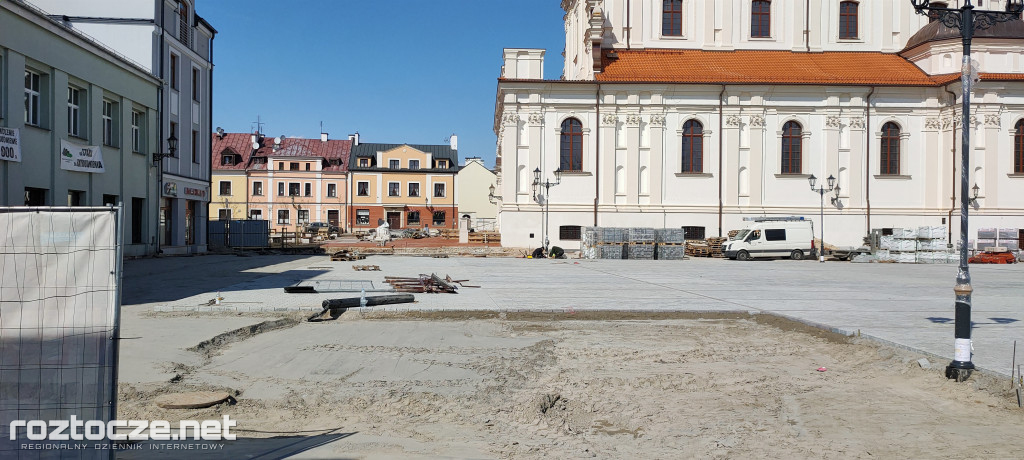 Remont Placu M. Stefanidesa i Placu Wolności w Zamościu