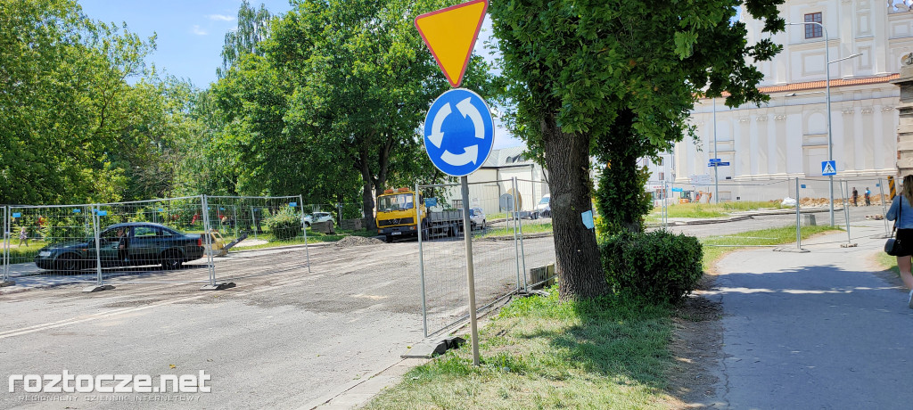 Remont Placu M. Stefanidesa i Placu Wolności w Zamościu