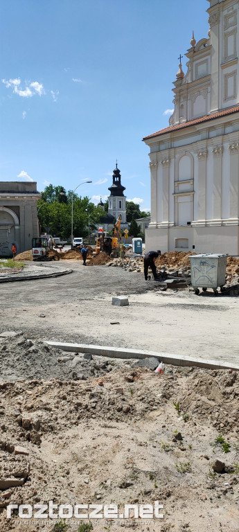 Remont Placu M. Stefanidesa i Placu Wolności w Zamościu