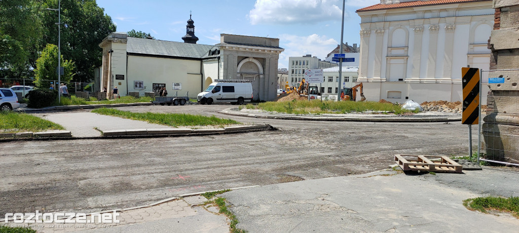 Remont Placu M. Stefanidesa i Placu Wolności w Zamościu