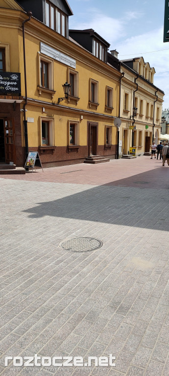 Remont Placu M. Stefanidesa i Placu Wolności w Zamościu