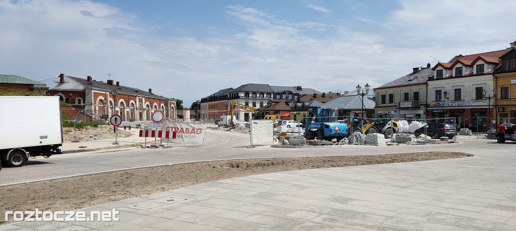 Remont Placu M. Stefanidesa i Placu Wolności w Zamościu