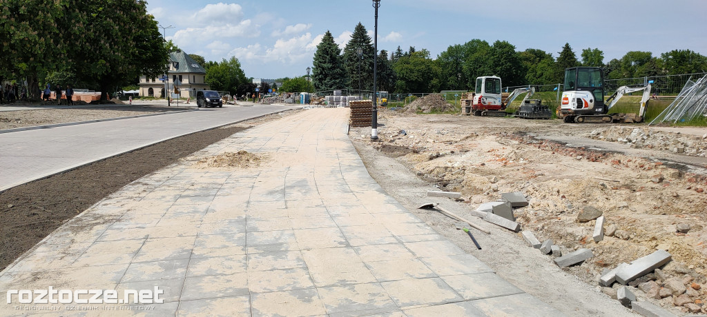 Remont Placu M. Stefanidesa i Placu Wolności w Zamościu