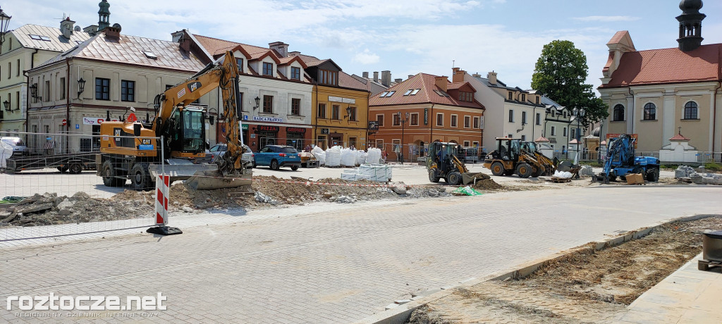 Remont Placu M. Stefanidesa i Placu Wolności w Zamościu