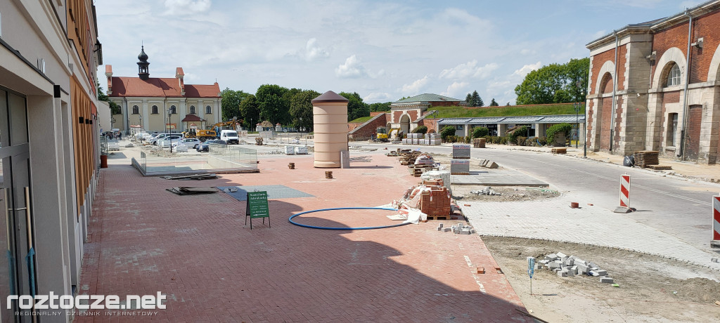 Remont Placu M. Stefanidesa i Placu Wolności w Zamościu