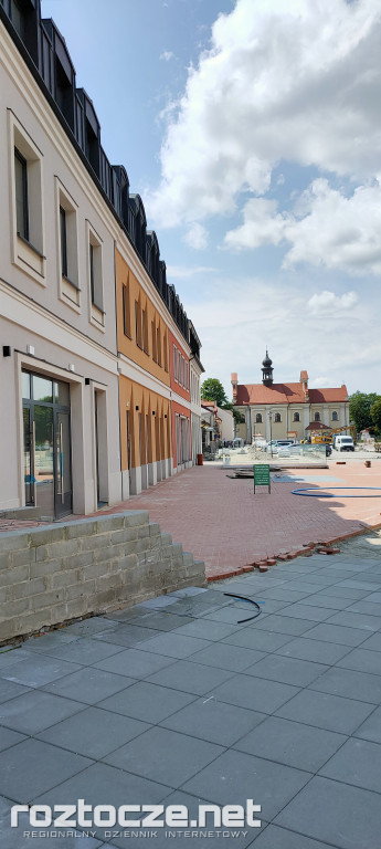 Remont Placu M. Stefanidesa i Placu Wolności w Zamościu