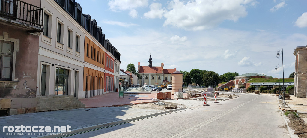 Remont Placu M. Stefanidesa i Placu Wolności w Zamościu