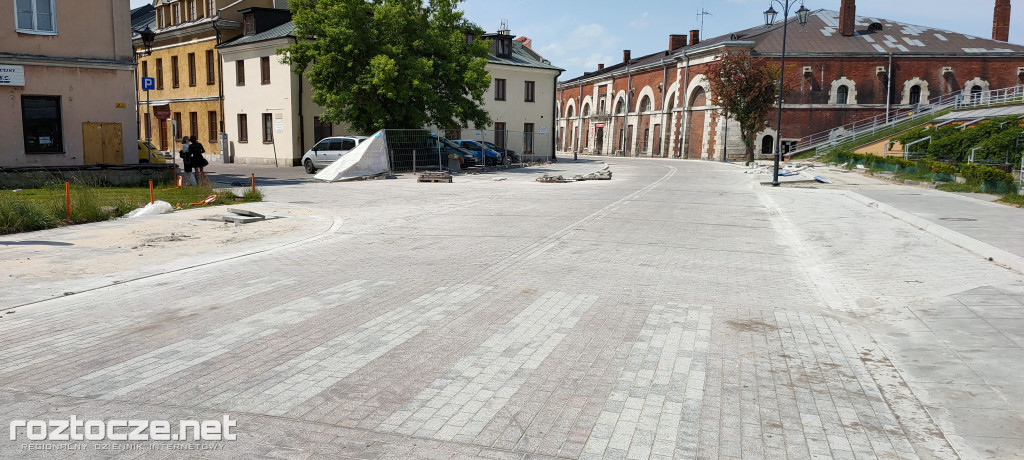 Remont Placu M. Stefanidesa i Placu Wolności w Zamościu