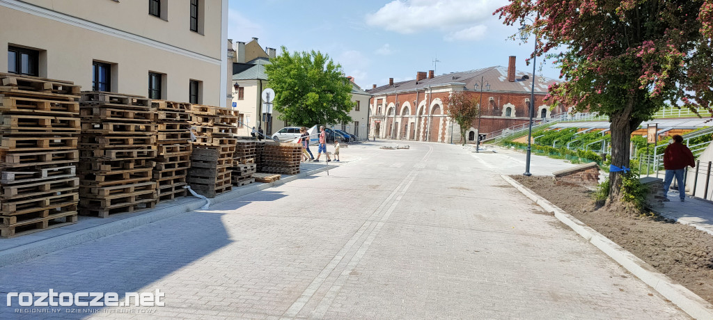 Remont Placu M. Stefanidesa i Placu Wolności w Zamościu