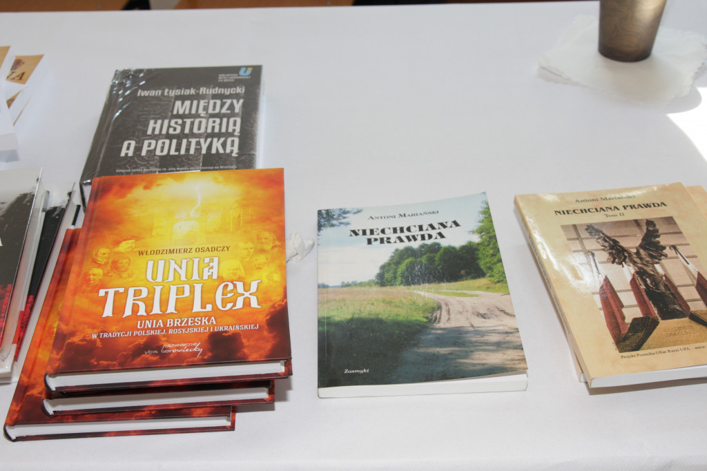 O stosunkach polsko-ukraińskich w WSHE