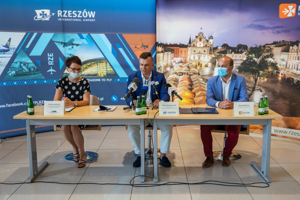 LOTNISKO W JASIONCE I MIASTO RZESZÓW WZNAWIAJĄ WSPÓŁPRACĘ PROMOCYJNĄ