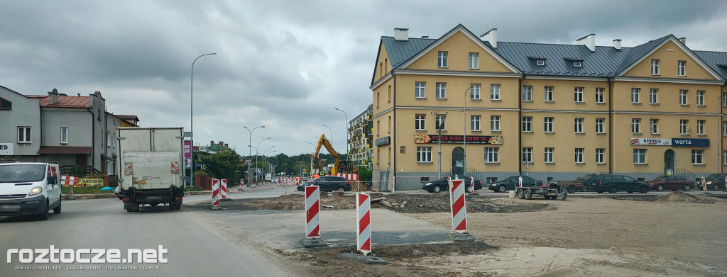 Przebudowa ulic Piłsudskiego - Sadowa - Peowiaków