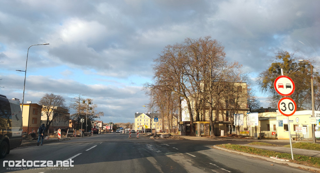 Przebudowa ulic Piłsudskiego - Sadowa - Peowiaków