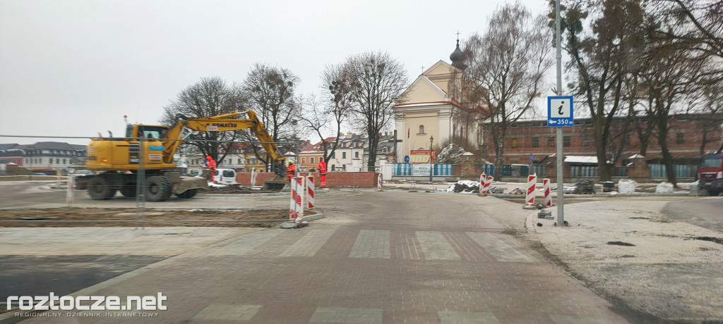 Remont Placu M. Stefanidesa i Placu Wolności w Zamościu