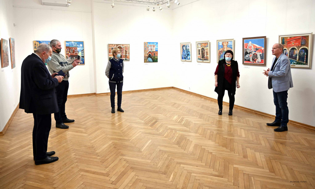 BWA zaprasza na wystawę Krystyny Głowniak