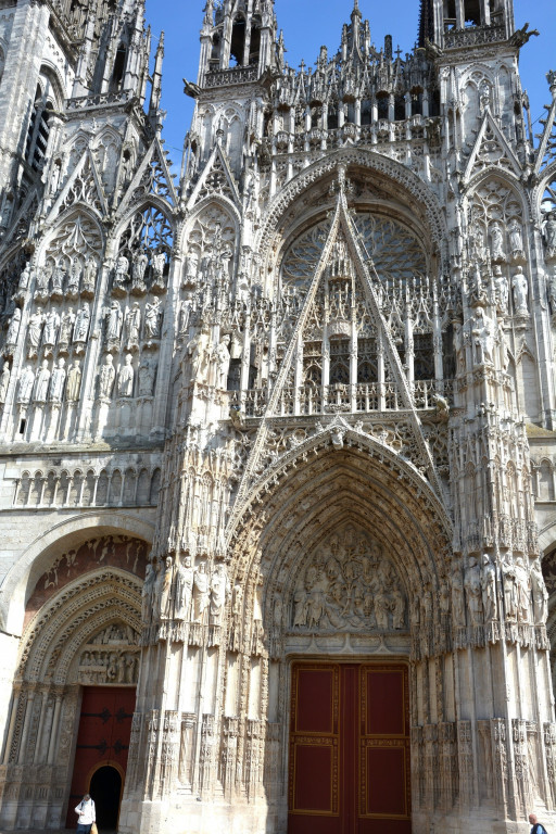 NOTRE-DAME – czar gotyku katedr Francji
