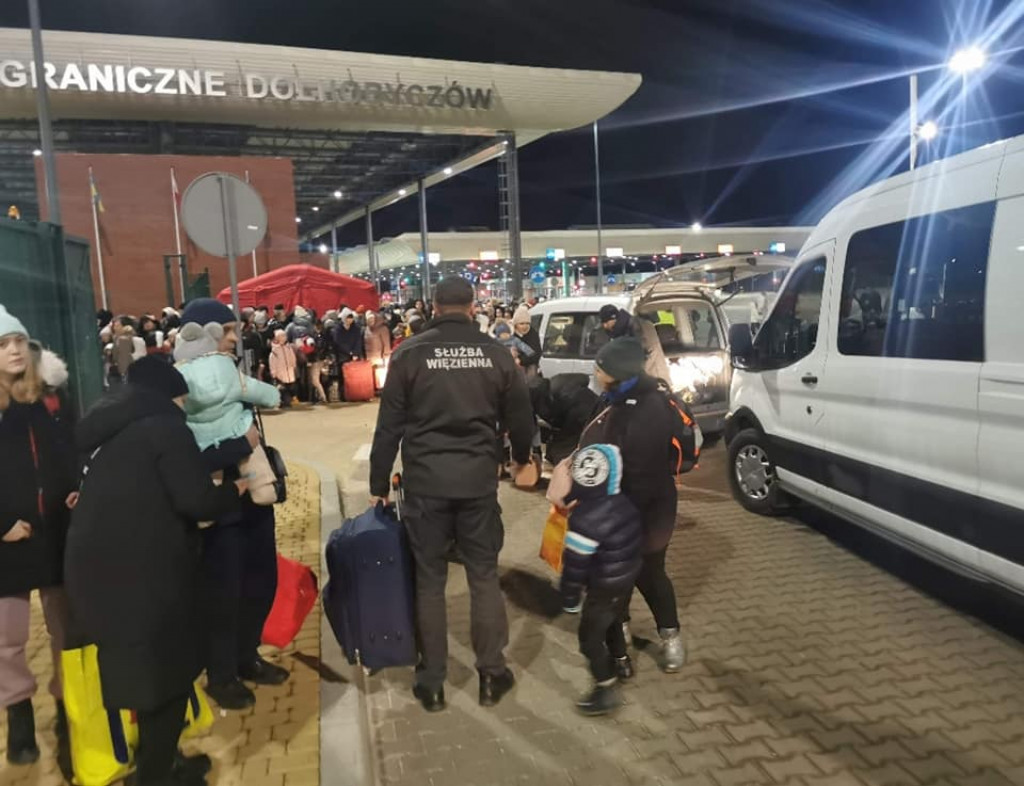 Solidarni z Ukrainą. Lubelska Służba Więzienna pomaga uchodźcom
