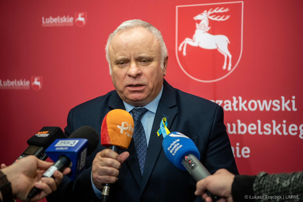 Marszałek powołał zespół ds. wsparcia dzieci i młodzieży z Ukrainy