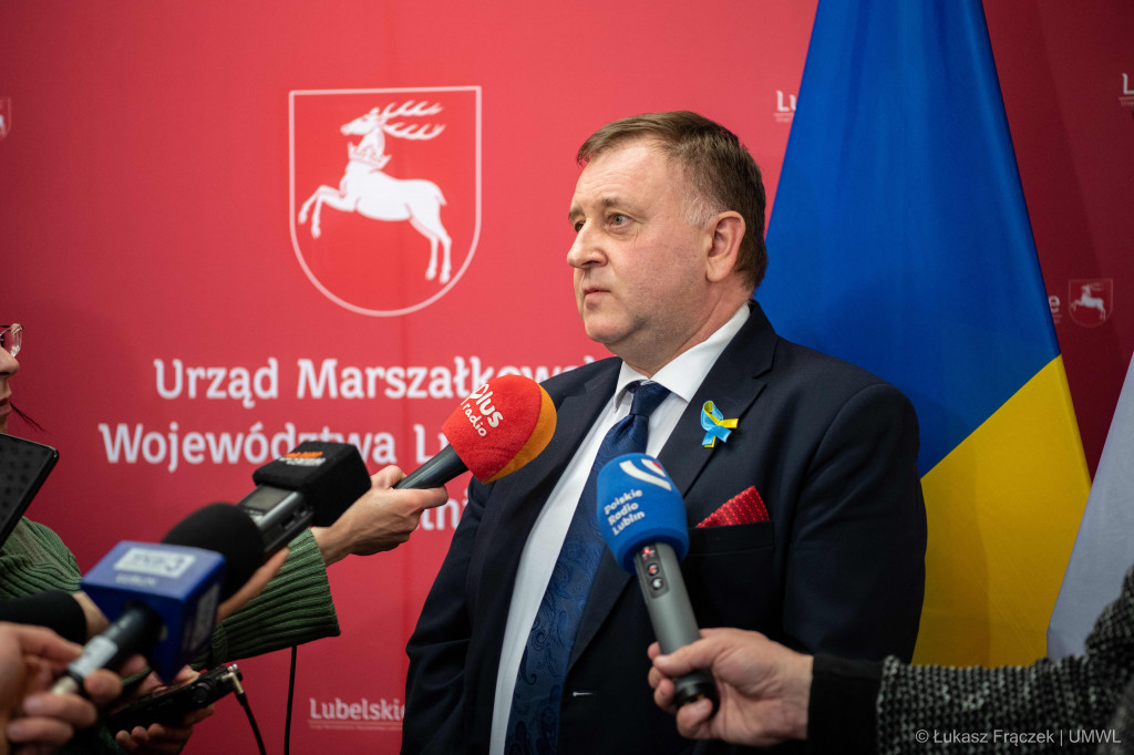 Marszałek powołał zespół ds. wsparcia dzieci i młodzieży z Ukrainy