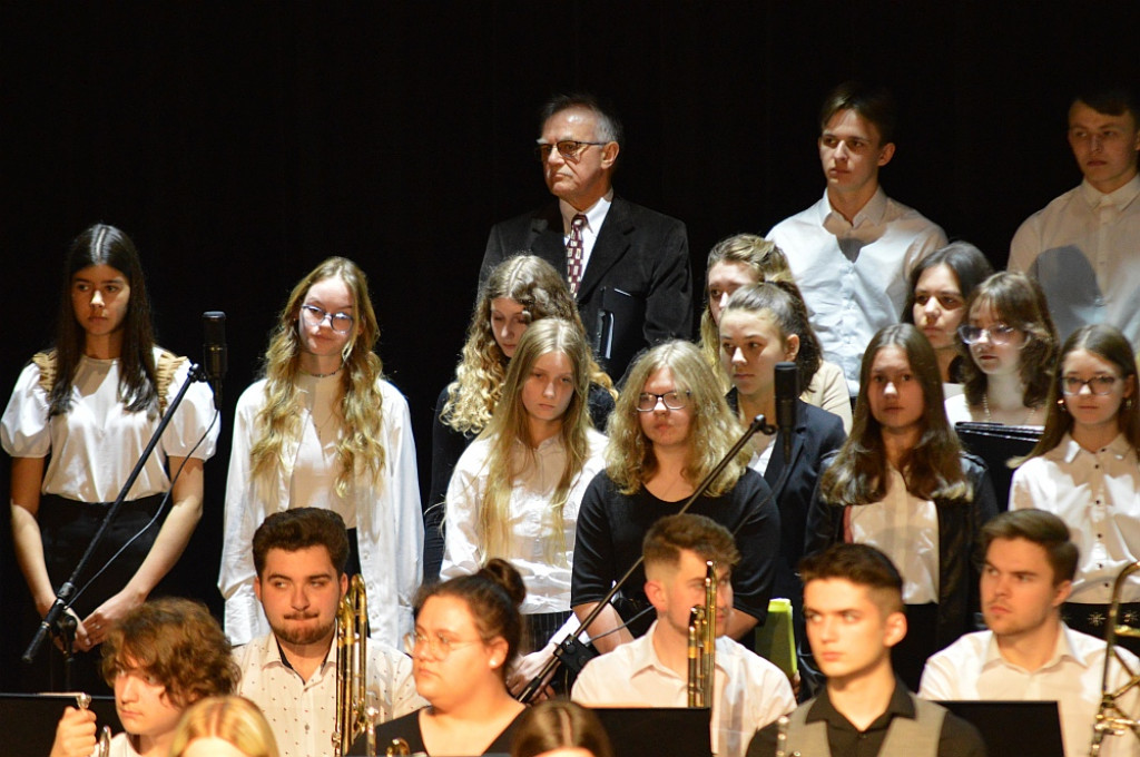 Charytatywny koncert dla Ukrainy - Państwowa Szkoła Muzyczna w Zamościu