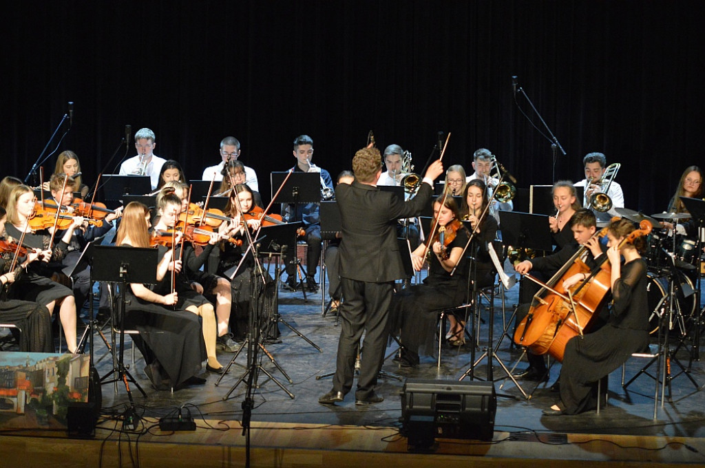 Charytatywny koncert dla Ukrainy - Państwowa Szkoła Muzyczna w Zamościu